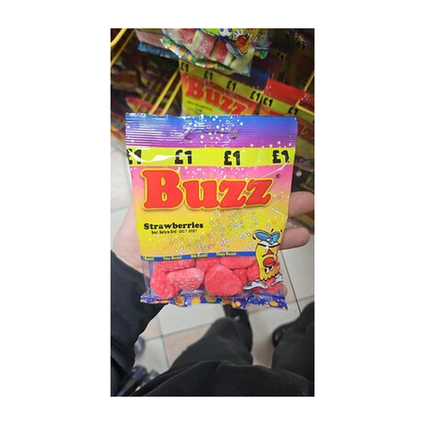 Buzz Strawberries 150G